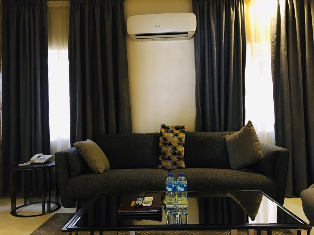 Summerset Continental Hotel Maitama By T E L E Hospitality Abuja Bagian luar foto