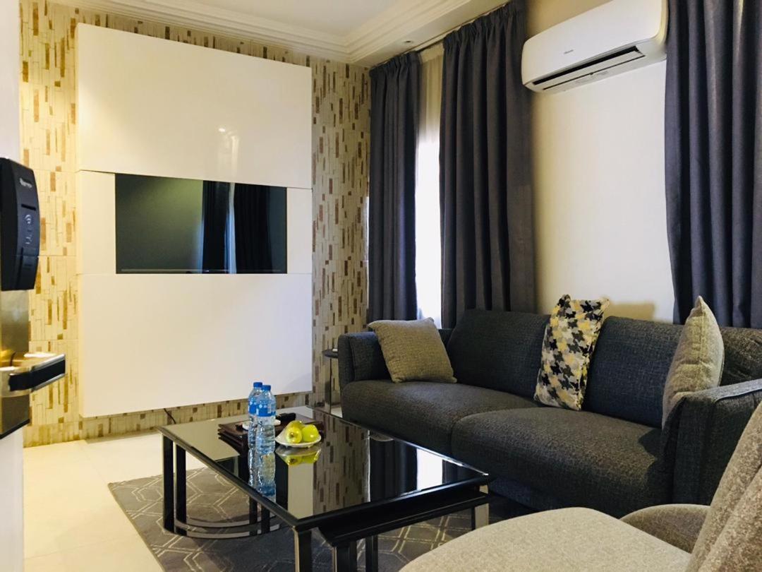 Summerset Continental Hotel Maitama By T E L E Hospitality Abuja Bagian luar foto