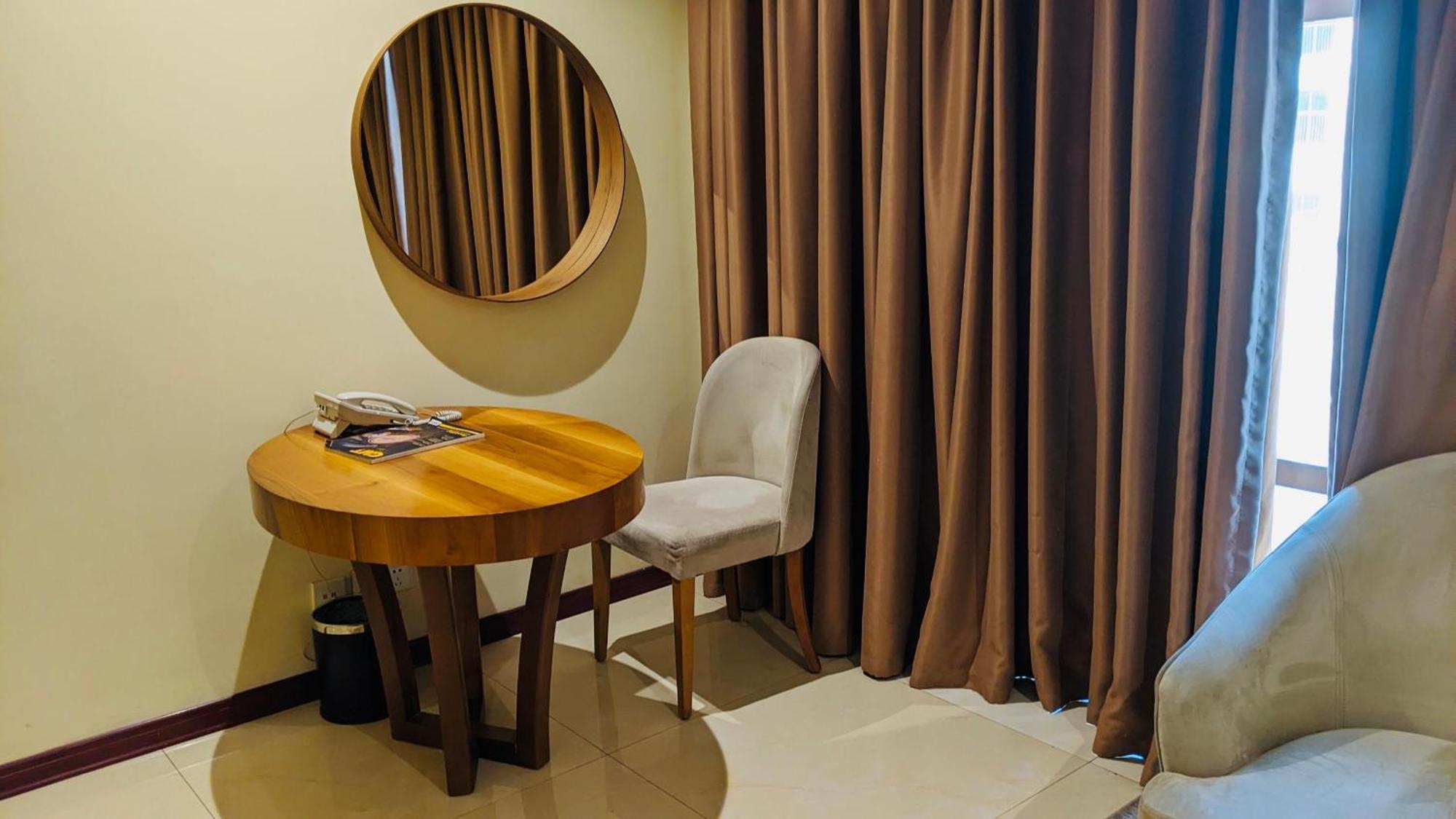 Summerset Continental Hotel Maitama By T E L E Hospitality Abuja Bagian luar foto